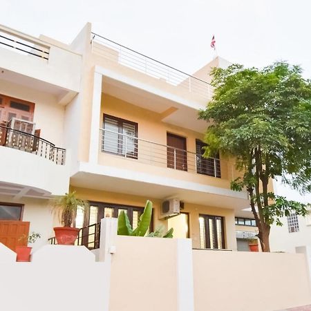 Oyo 26219 The Prince Park Chennai Exterior photo