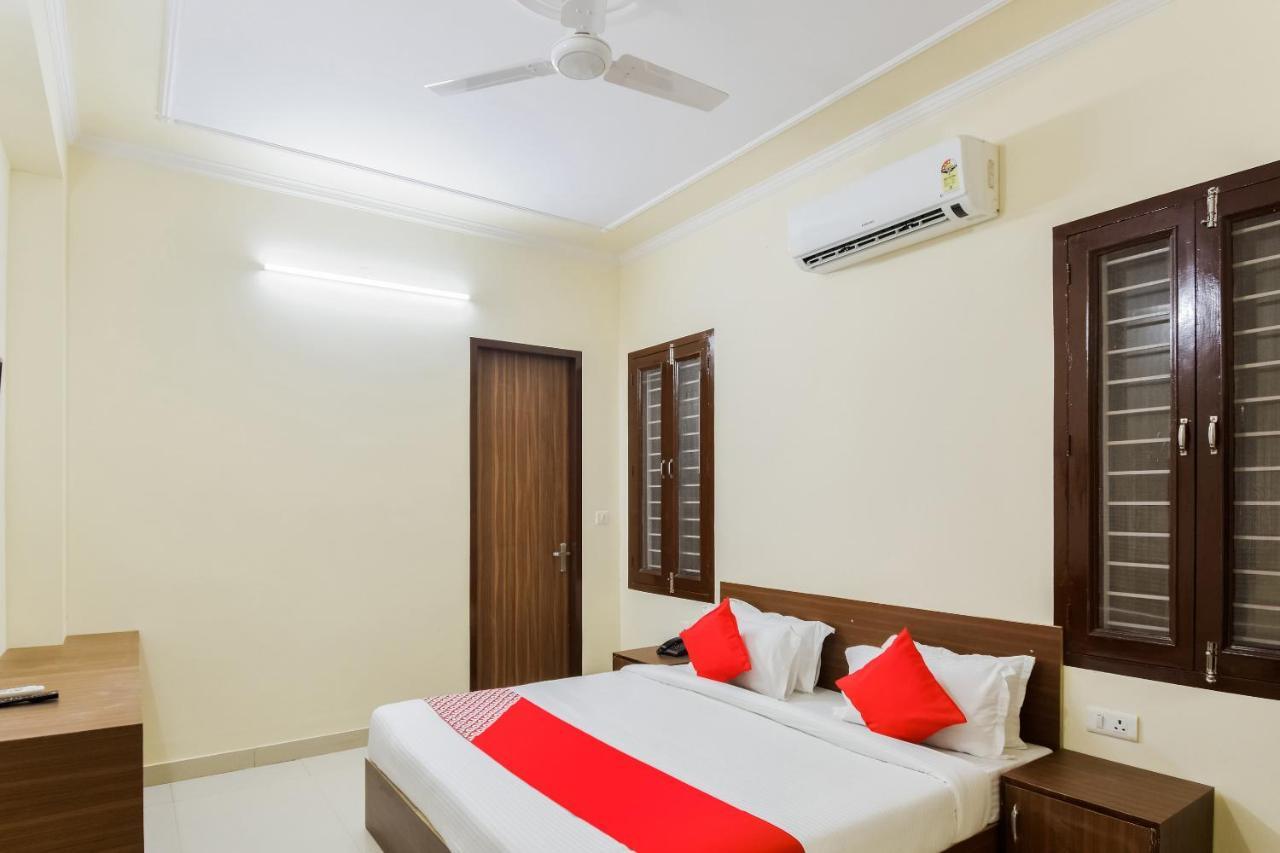 Oyo 26219 The Prince Park Chennai Exterior photo