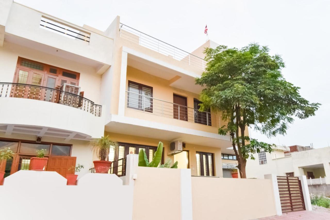 Oyo 26219 The Prince Park Chennai Exterior photo