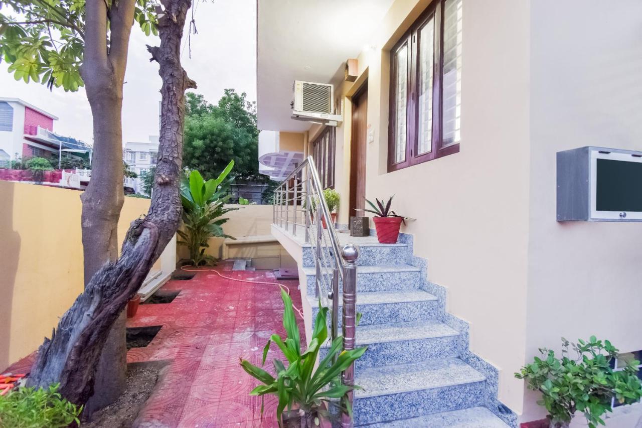 Oyo 26219 The Prince Park Chennai Exterior photo