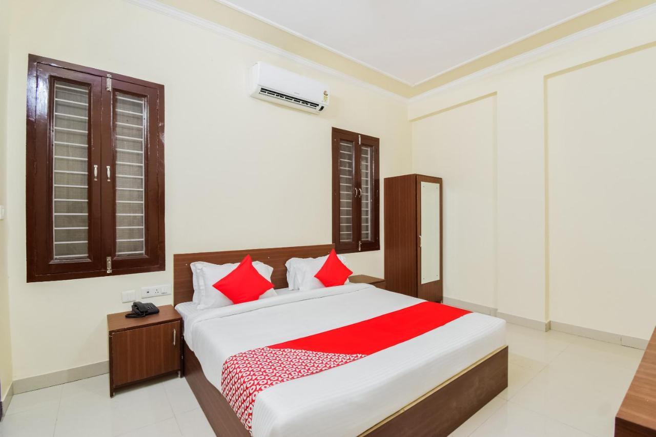Oyo 26219 The Prince Park Chennai Exterior photo